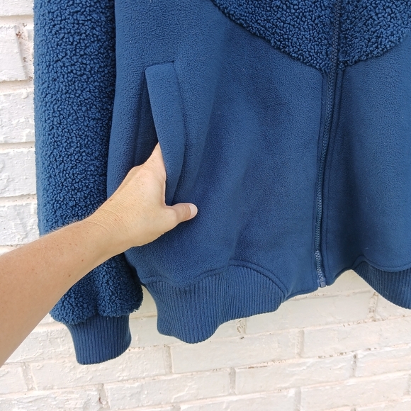 Koolaburra By Ugg Sherpa Fleece Jacket - Picture 5 of 7